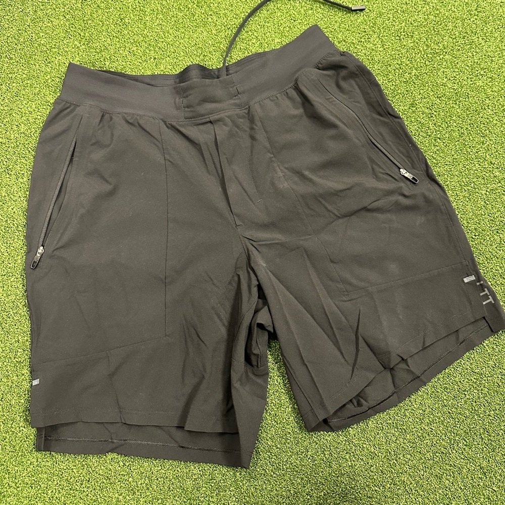 Men’s lululemon License To Train Linerless Short 7”